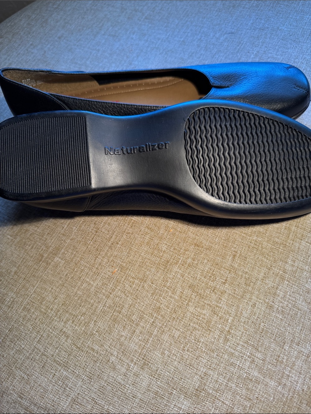 Naturalizer Black NWOB Leather Slip-On Flat 8 1/2 M - Picture 4 of 4